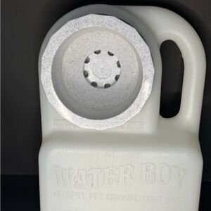 Water Boy Brand No Spill Pet Drinking Container Used Clean Great Condition